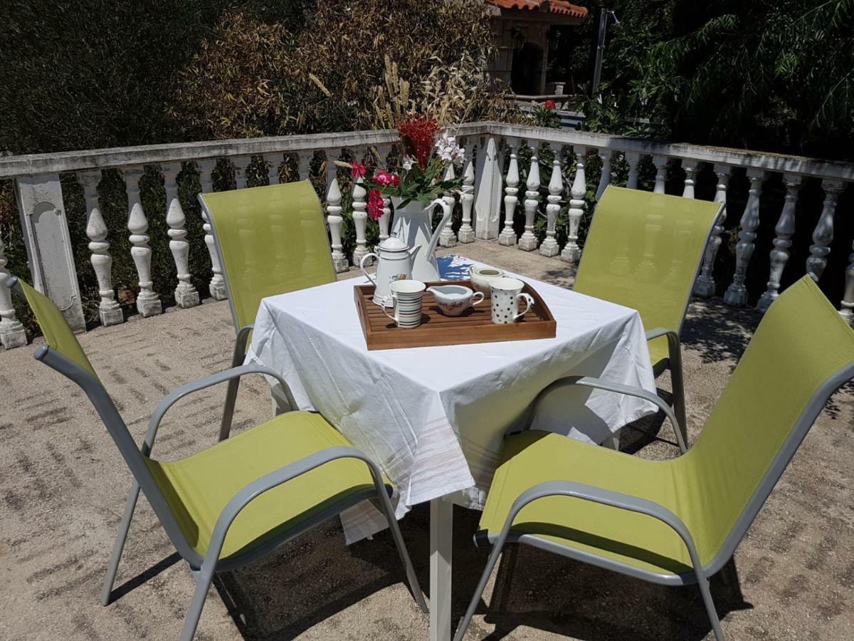 Calm House Opera Villa Banjol Exterior photo