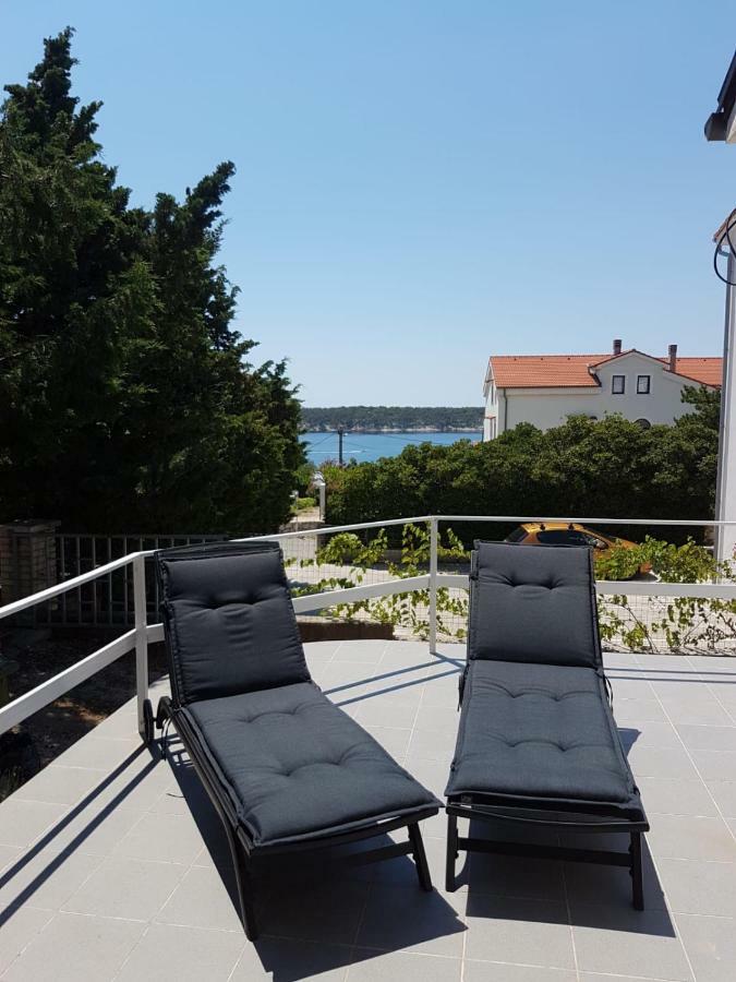 Calm House Opera Villa Banjol Exterior photo